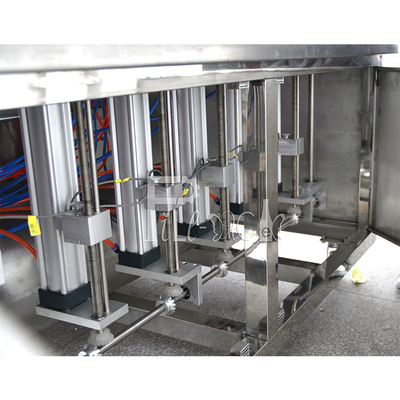 Edible Oil Filling Machine Automatic Linear Plastic Bottle Jar Lubricant / Engine