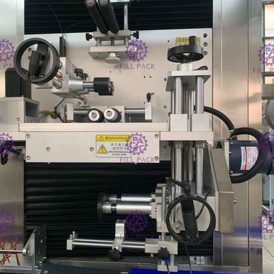 1L Pet Bottle Labeling Machine Panasonic Motor Sleeve Applicator 400BPM