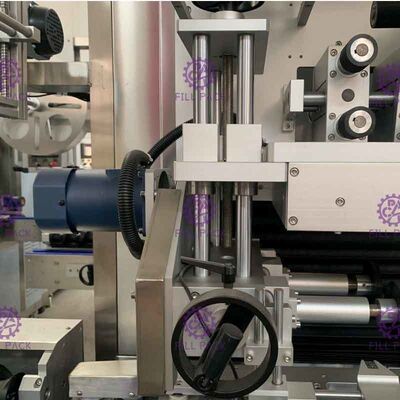 Automatic Double Feeding Type Bottle Labeling Machine For PET / PVC Label 250BPM