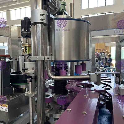 OPP Hot Glue Melt Water Bottle Labeler / Labeling Applicator With High Speed