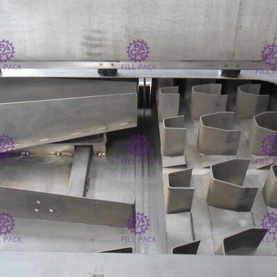 Industrial Plastic Bottle Sorting Machine / Bottle Unscrambler PLC Control