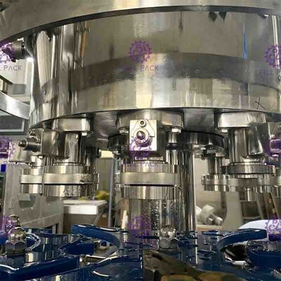 1500BPH PLC Carbonated Drink Filling Machine , Carbonated Drink Production Line
