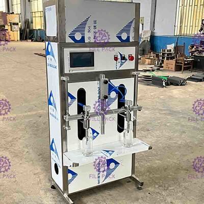 Semi Automatic Juice Filling Machine Linear Liquid Plastic Bottles Mineral Water