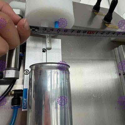 2 Heads Can Filling Carbonated Machine Equipment Semi Automatic 330ML 90mm