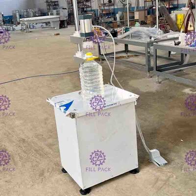 Semi Automatic Pneumatic Bottle Packing Machine for barrels pressing caps