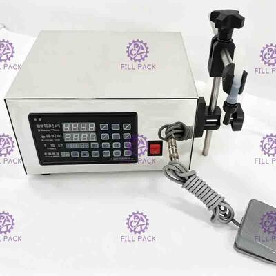 Digital Control Liquid Filling Equipment Single Head 130BPH