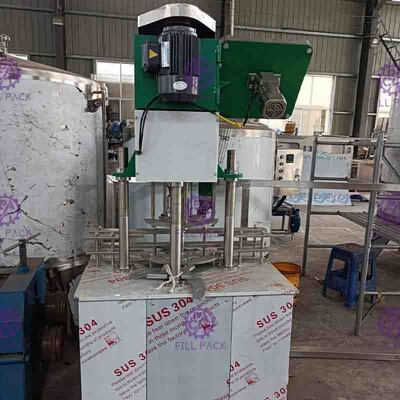 2000BPH Automatic Drinking Water Filling Machine For Small PET Bottle