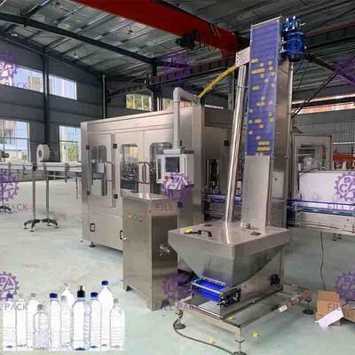 3 In 1 Monoblock Mineral Water Filling Capping Machine 10000BPH Plastic Bottle Rinsing