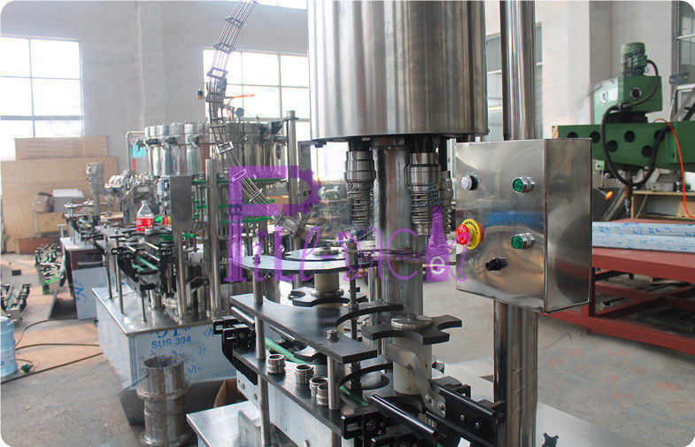 Stainless Steel Carbonated Drink Filling Machine , CSD Bottle Automatic Capping Machine
