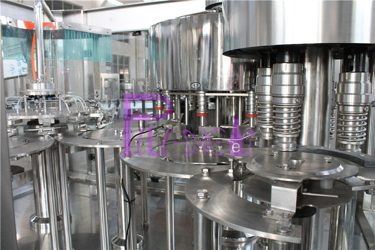 8000BPH Liquid Bottle Filling Machine 3 in 1 Rinsing Filling Capping Machine