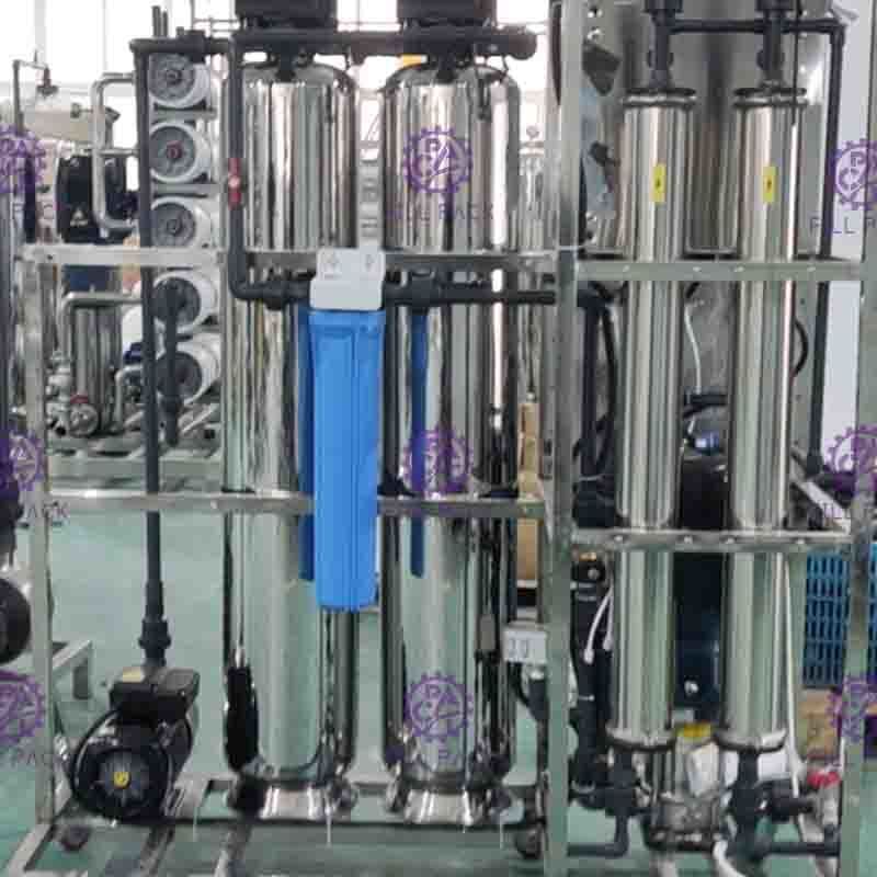 Pure Drinking / Drinkable water RO/ Reverse Osmosis filtration equipment / plant / machine / system / line