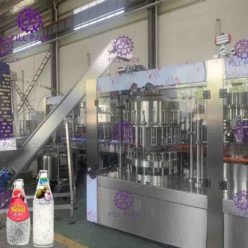 Fully Automatic Monoblock Hot Filling Machine Fruit Juice Processing Equipment 0.3L - 2L